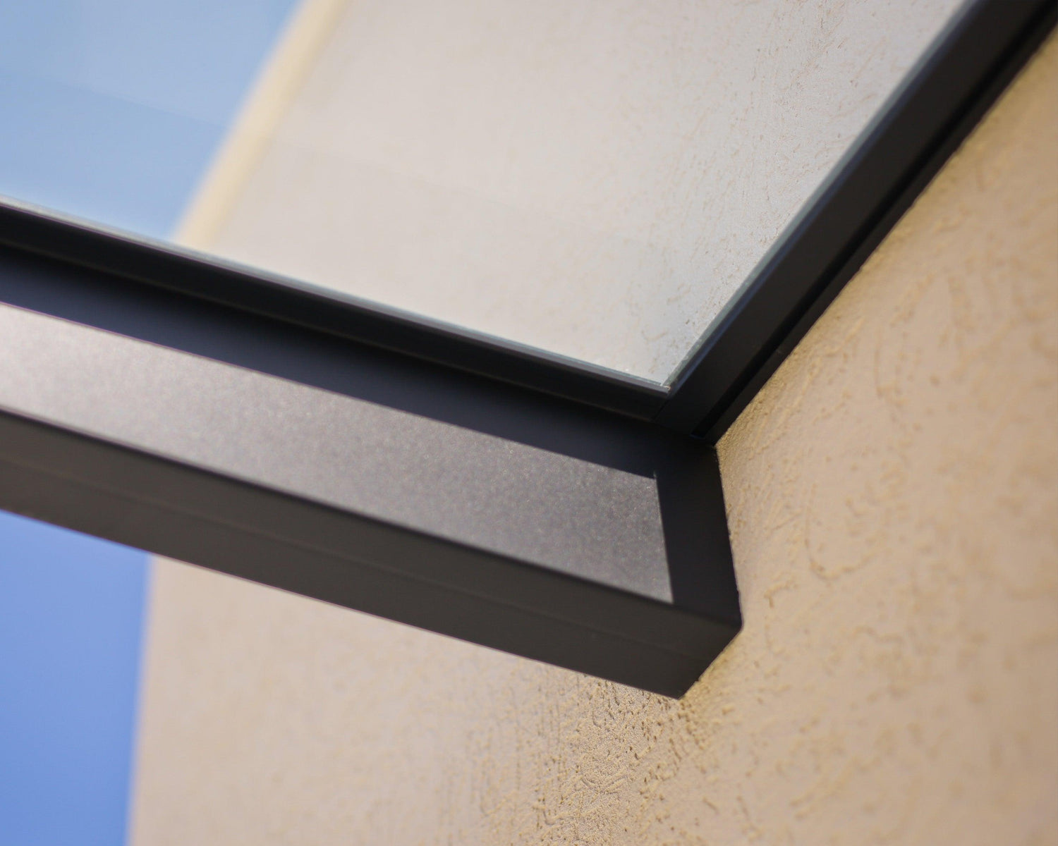 Sophia 1600 5'x3' Awning