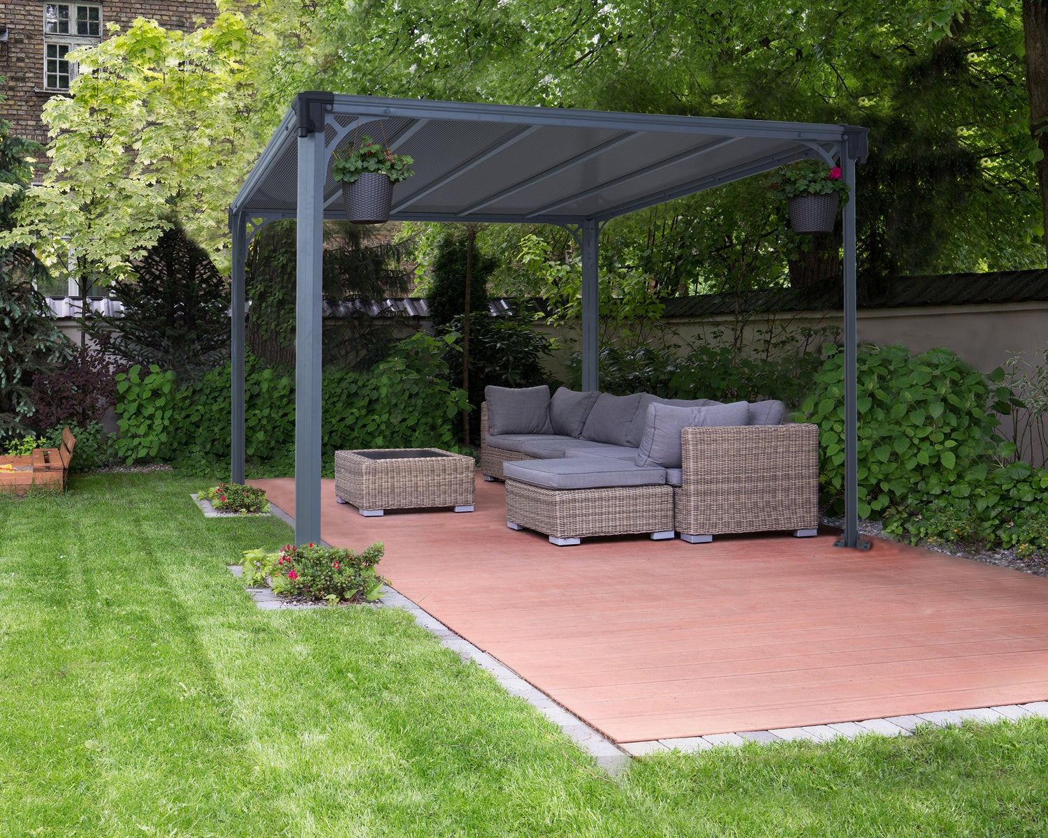Milano™ 3000 10' x 10' Gazebo