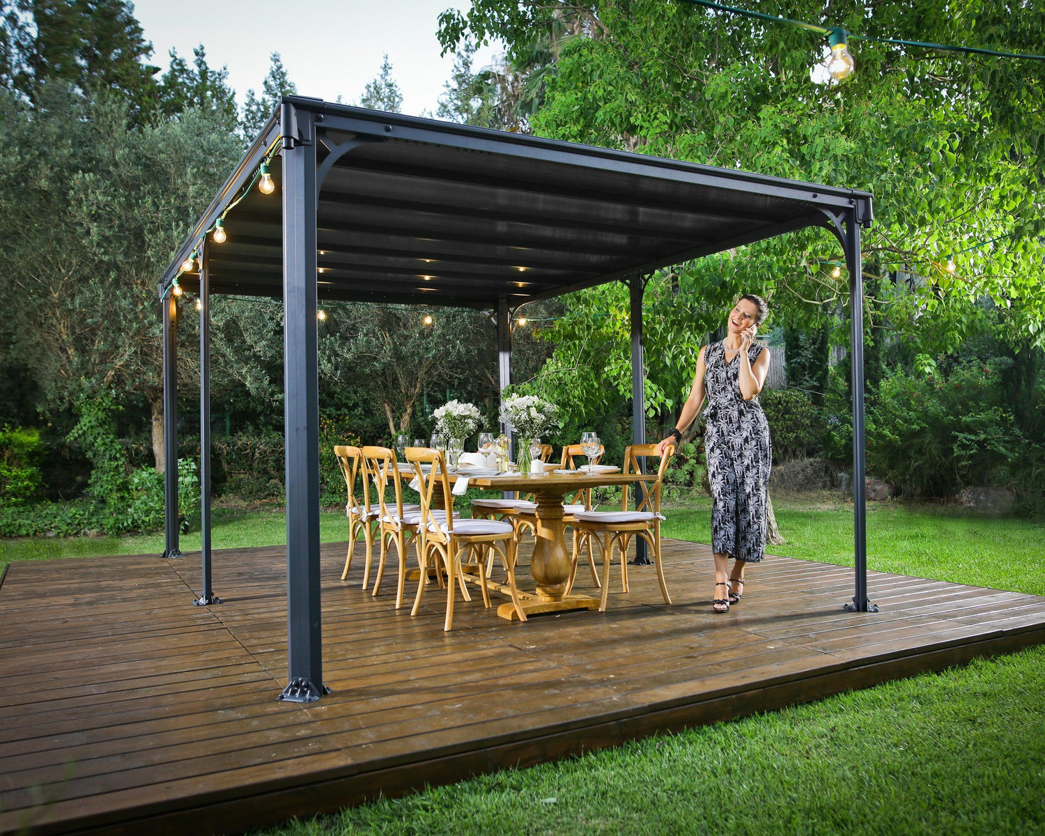 Milano™ 4300 10' x 14' Flat Top Gazebo