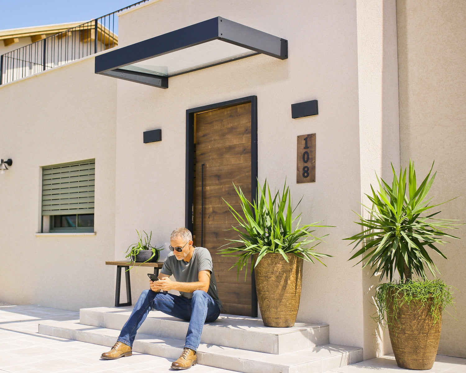 Sophia 1600 5'x3' Awning