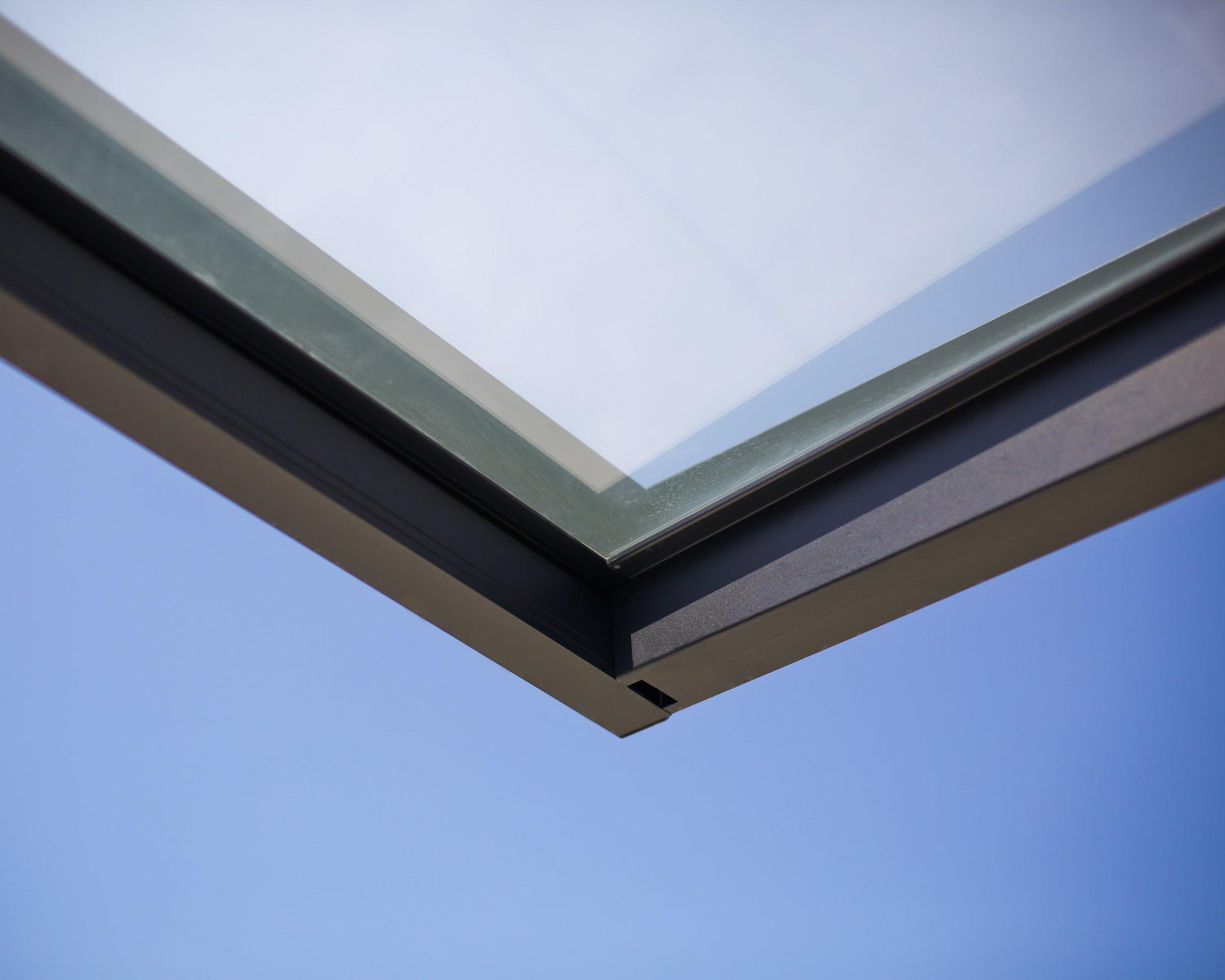 Sophia 2150 7'x3' Awning