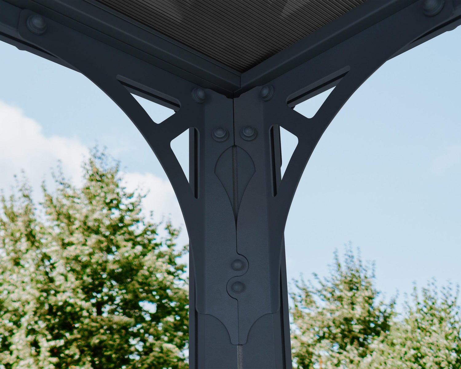 Milano™ 3000 10' x 10' Gazebo